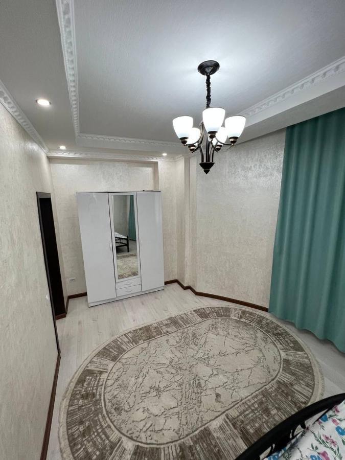 2-Room Apartment Mossovet Бишкек Екстериор снимка
