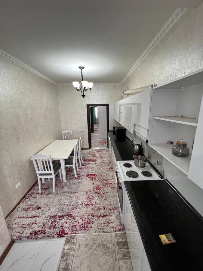 2-Room Apartment Mossovet Бишкек Екстериор снимка