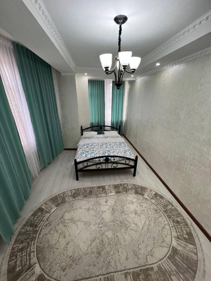 2-Room Apartment Mossovet Бишкек Екстериор снимка